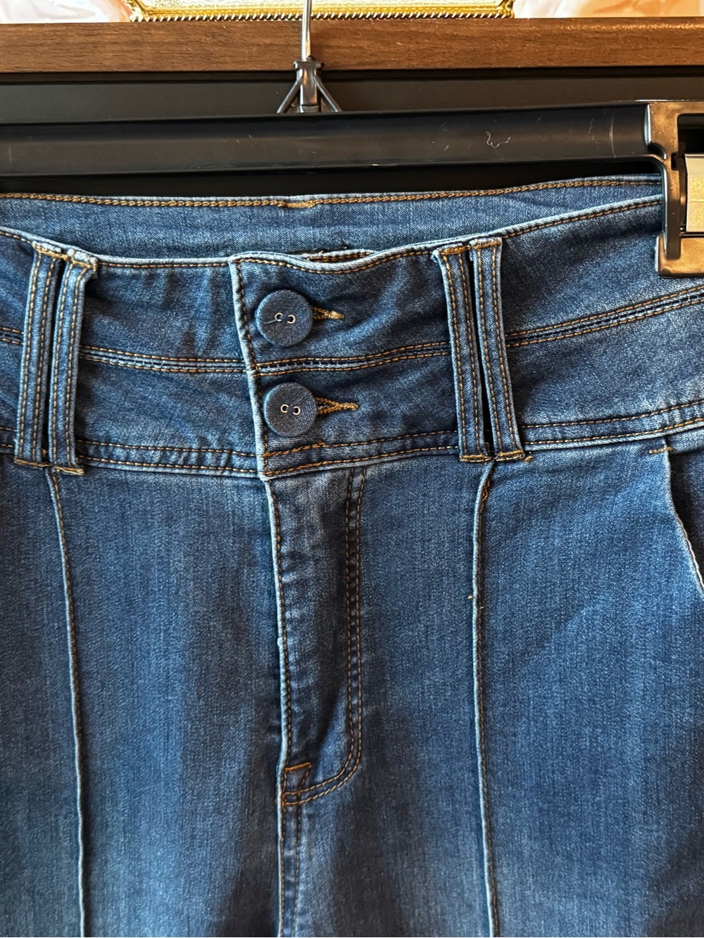 High Rise Trouser Jeans - Picture 4 of 13